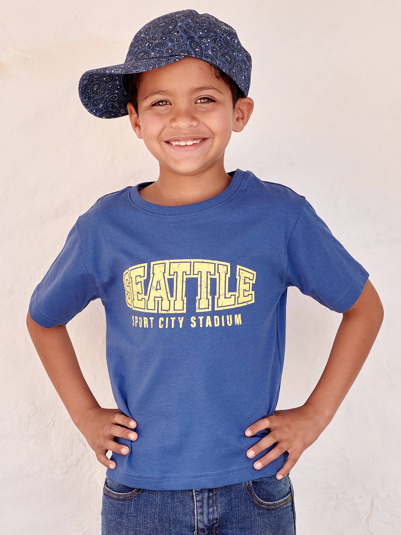 https://kids-avenue.com.ua/pages/gallery/6326/t-shirt-team-sport-esprit-college-garcon (3).jpg